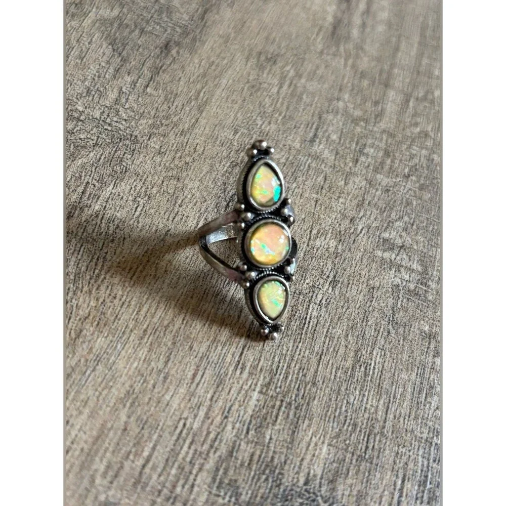 Unbranded vintage women’s